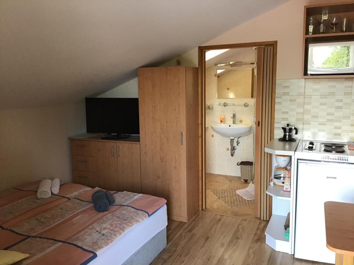 Drávecz Apartman Balatonlelle Exterior foto